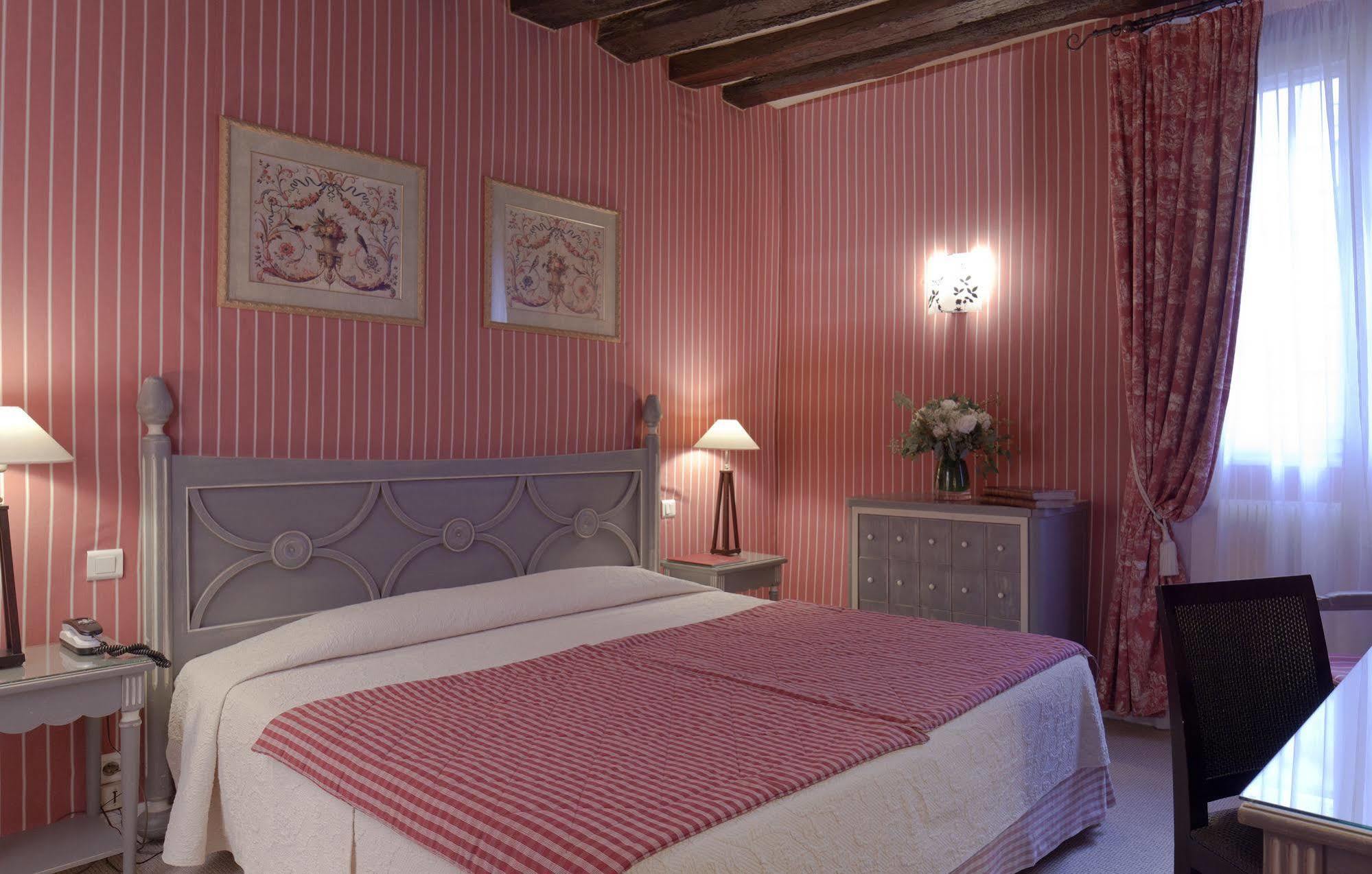 Hotel Beaubourg Παρίσι Εξωτερικό φωτογραφία